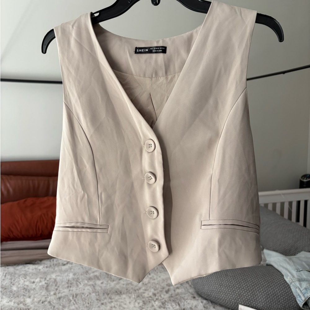 SHEIN Light Tan Vest